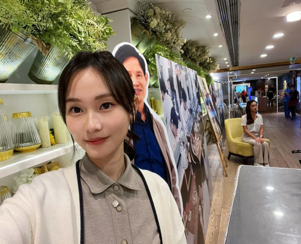 珠寶大亨謝瑞麟27歲孫女驚爆已是三孩之母！嫁韓國男自揭19歲意外懷孕休學生BB