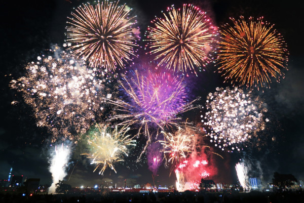 【夏日必去！】日本必睇10場花火大會 最新時間表／門票／交通懶人包 