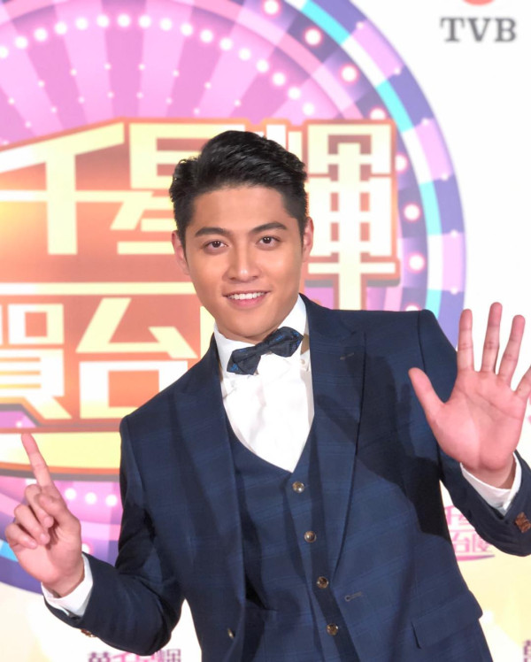 《愛回家》連環離巢潮！30歲男藝人IG宣佈脫無！長文寸到爆︰職場鬥爭比劇集更精彩