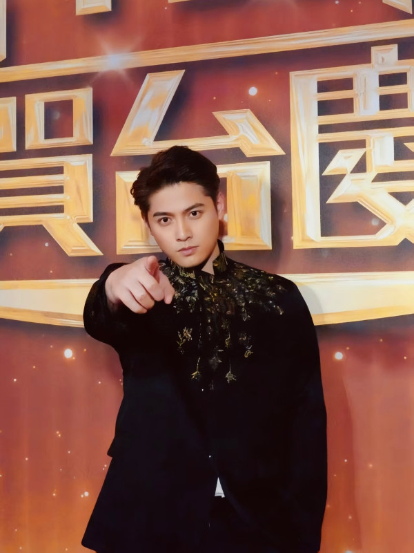 《愛回家》連環離巢潮！30歲男藝人IG宣佈脫無！長文寸到爆︰職場鬥爭比劇集更精彩
