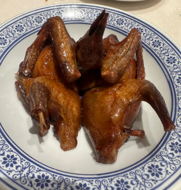 連鎖酒樓$9.9乳鴿大劈價！教1招歎$19.8馬友肉餅／菠蘿牛仔粒／啫啫通菜 (附指定優惠時段)