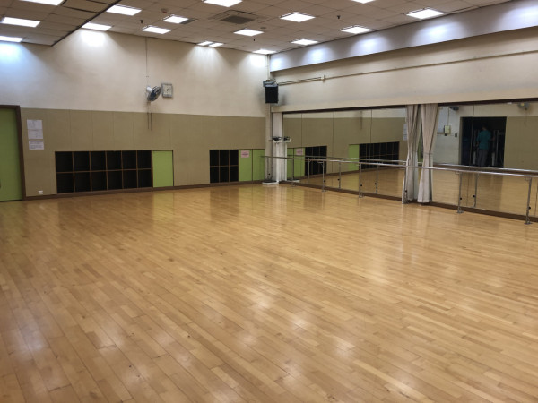 荃灣6大免費發呆基地！$0歎冷氣梳化 揭1隱藏體育館靜過圖書館