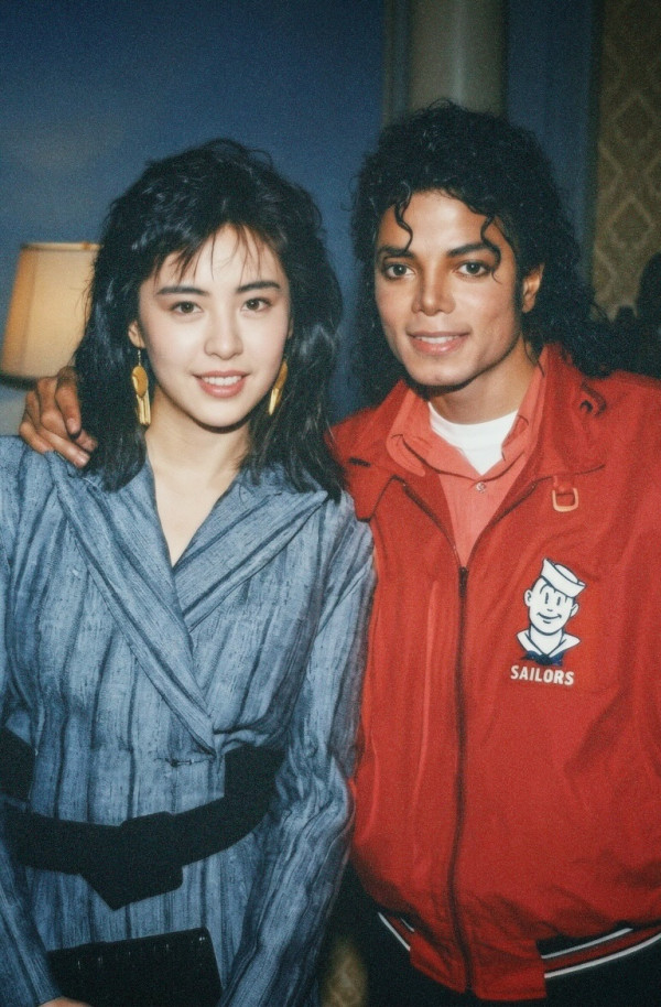 Michael Jackson曾游香港半个月？重温一代巨星访港足迹