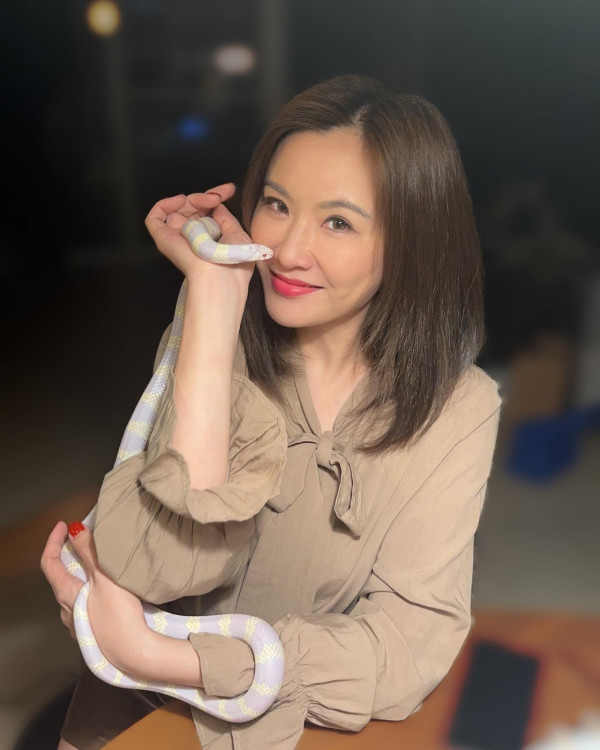 死有对证预告｜张文慈面目狰狞晒晒“癫狂”演技！富婆角色压低声线演爆发戏