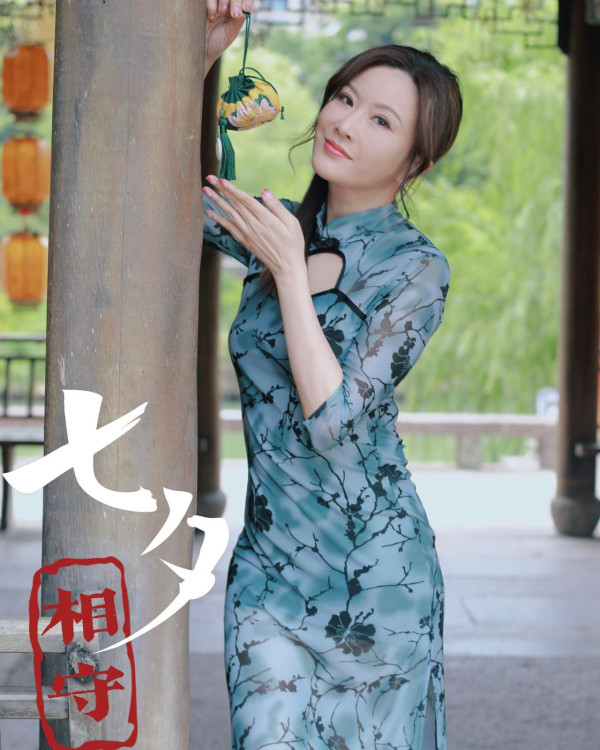张文慈宣布加盟蔡淇俊带货团队！直播天后仍未离巢TVB！北上再创业手持几层楼
