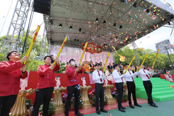 2026維園佛誕嘉年華5.24開鑼！全新「蔬食專區」超吸睛手作點心＋逾100個有獎攤位免費玩