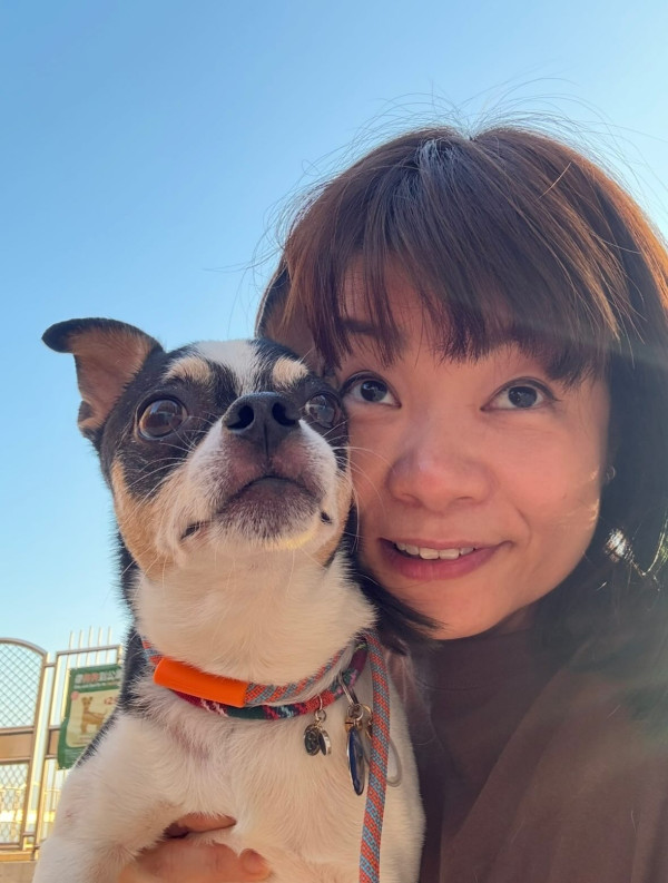 小仪老公神秘真面目激罕曝光！暖男接收工被捕获！身形高大皮肤黝黑“略输彭于晏”