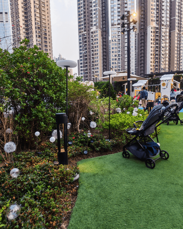 【親子好去處2026】香港11大免費遊樂場推介 佔地3萬呎／旋轉滑梯／38 米長繩網／雲海充氣裝置