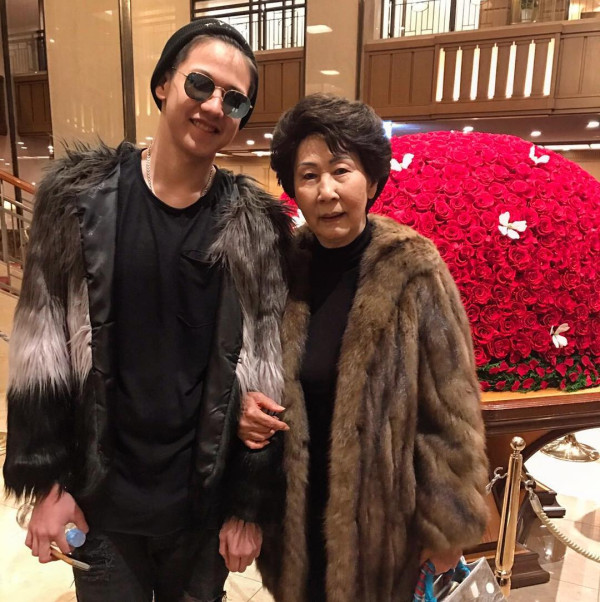 泰国胜狮啤酒后人Hiso Psi起底！集团继承人哥哥Pi去年高调娶国民女神Mild