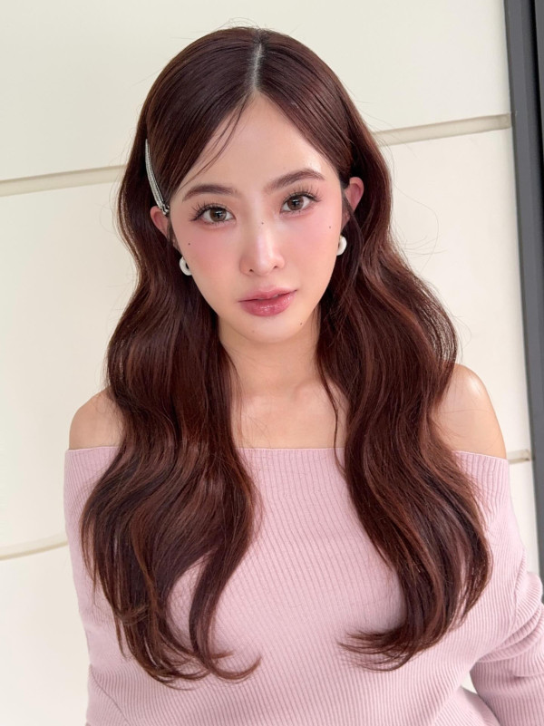 泰国胜狮啤酒后人Hiso Psi起底！集团继承人哥哥Pi去年高调娶国民女神Mild