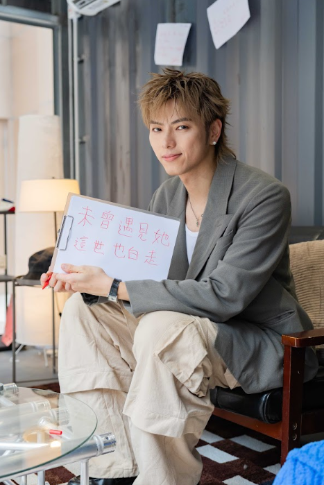 193郭嘉骏被消失四个月终于正式复出！亲吐真实心声“再真性情也需要修饰”