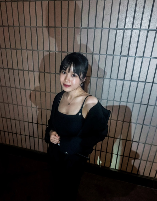 COURT!︱新晋小花叶泓欣首次拍剧演技惊艳！24岁背景大起底多才多艺IG照身材出众