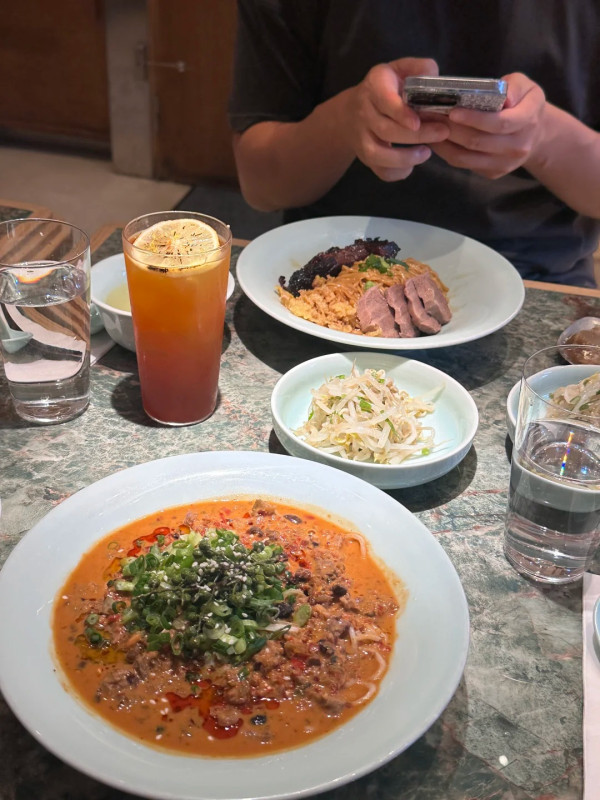 中環美食推介｜打工仔必食10大高質平價午餐！米芝蓮燒鵝／爆餡Bagel／超值韓式兩餸飯