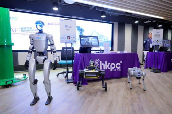 唔識寫 Code 都要識 Vibe Coding？「AI with HKPC」方案展：未來職場掀「工機協作」浪潮