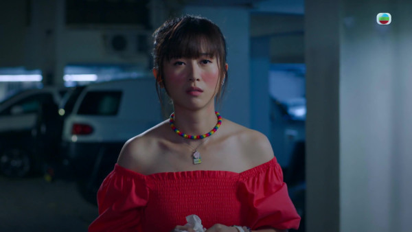 香港探秘地图︱倪嘉雯7大杀手锏造型逐个看！网友力推今年勇夺女飞跃