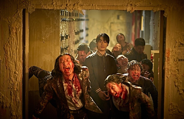 尸杀禁区上映︱香港优先场购票/场次/院线!全智贤池昌旭主演阵容强劲