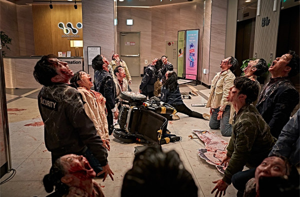 尸杀禁区上映︱香港优先场购票/场次/院线!全智贤池昌旭主演阵容强劲