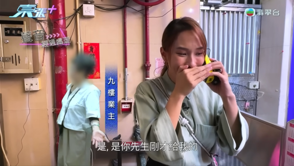 北角業主每星期狂噴甲醛只因一件事 主持即場開水喉10分鐘揭發漏水真相
