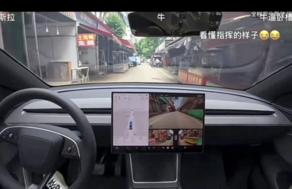 【全網瘋傳】Tesla內地FSD影片流出 挑戰城中村地獄級窄路 輕鬆搞掂3大難題獲網民大讚