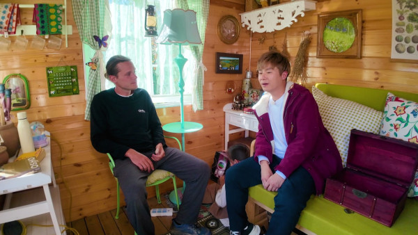 周游人生︱瑞典人因一事远赴云南做农夫 采蜂蜜卖有机菜坚持“自己种自己食”