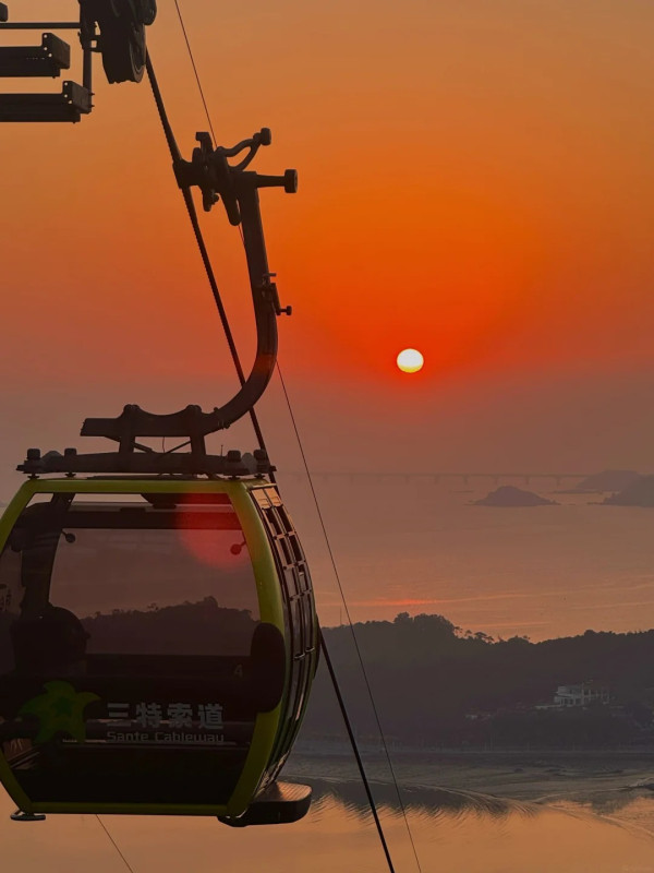 珠海景山公園雙重浪漫攻略！坐「落日飛車」衝向橘子海＋360°海邊觀景台、附2大追日落路線 