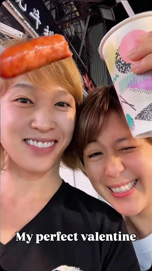 唐宁离婚9年IG惊爆公开“老婆”身份！突贴同性亲密照表白秀恩爱：一直爱你