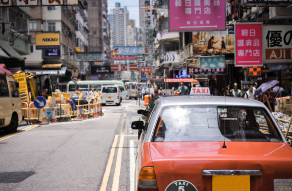 網約車｜政府擬發牌 上限一萬個 11月起批！明年8月無牌即違法！揭1類車主中籤率極高 年費交4位數
