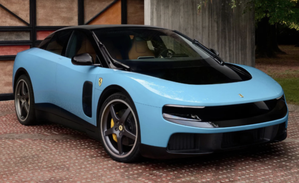 車太醜股價跌？林寶/保時捷隔空嘲諷！Apple總監設計法拉利純電Ferrari Luce 500萬超跑被恥笑 轉型電動大敗？ 