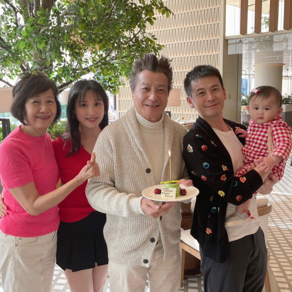 石修儿媳林佑蔚停车场性感热舞狂扭！动作猛烈险走光惹网友惊呼：真系望到