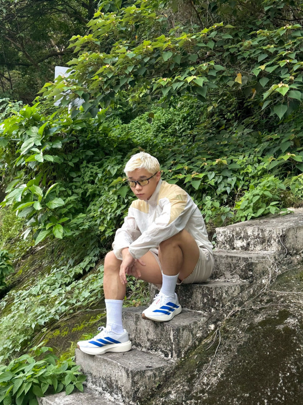 Gareth. T湯令山分手3年被爆新戀情?疑暗撻22歲宅男女神拍拖斷正以歌傳情