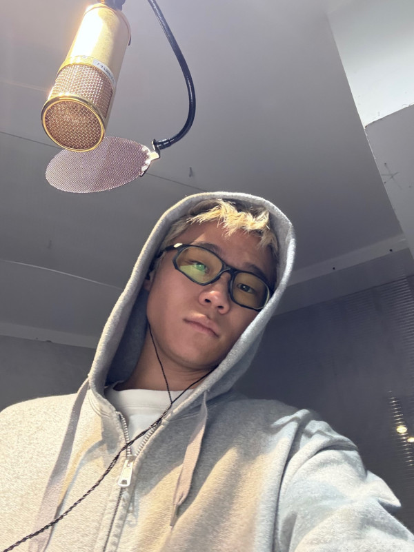 Gareth. T湯令山分手3年被爆新戀情？疑暗撻22歲宅男女神拍拖斷正以歌傳情