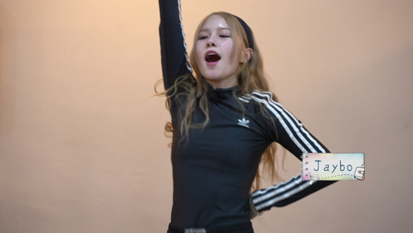 16歲香港雙胞胎孖女JJBaby赴韓做練習生!直擊地獄特訓殘酷真相!5年前曾演TVB劇