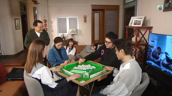 愛回家｜滕麗名惡搞《尋蠢記》神抽水！熊尚善意外變蠢霸氣盡失極大反差
