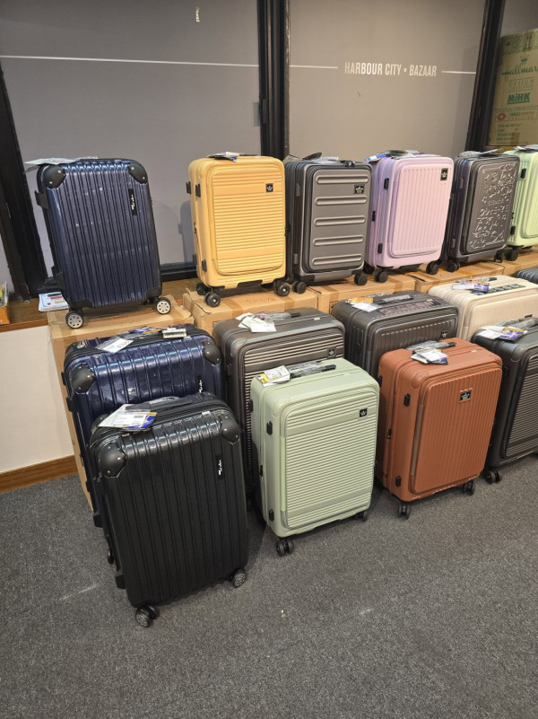 開倉優惠 | 尖沙咀海港城家品開倉低至$28！陶瓷餐具/鍋具/廚具大劈價／卡通手推車/行李箱最平$299