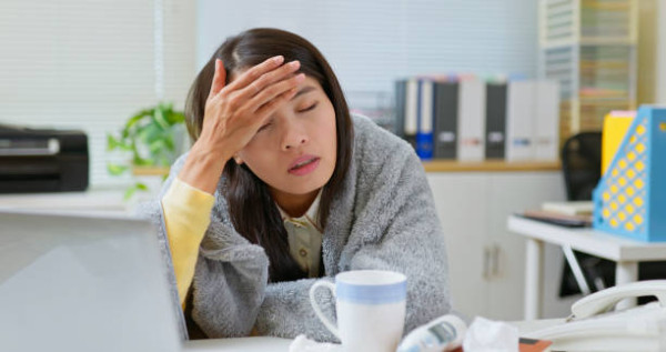 冷氣病｜夏天冷氣長開極傷身！醫生教開冷氣5要訣：省電涼爽又安全