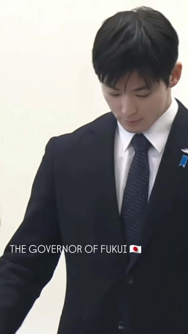 日本最年輕知事憑偶像級顏值爆紅 背景大起底！港台網民狂呼：要移居福井 