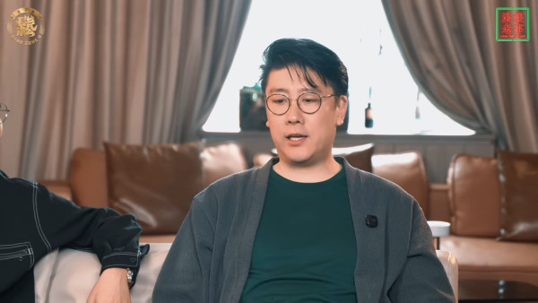 49歲男藝人首揭感情現況驚爆已低調結婚！疫情期間榮升人夫：我有個太太啦