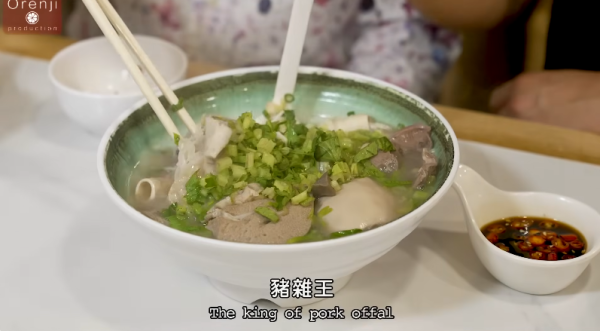 长沙湾餐厅惊现超长人龙!网友直击清晨见“神秘食材”直送!名厨激赞天花板 网友却狠批:有口感没味道