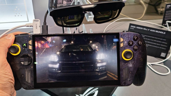 Computex 2026｜ROG XBOX Ally X20 Bundle (2026) 上手試！深度整合 Xbox Mode AR 眼鏡即玩 171 吋虛擬大屏