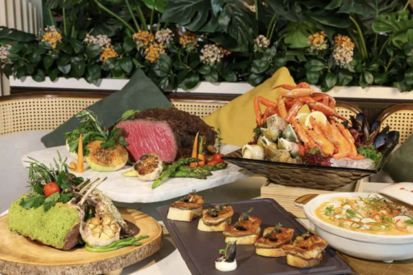 海洋公园酒店自助餐突发低至1折!自助晚餐人均$168起 3.5小时任食脆皮烧乳猪/和牛/羊腿/烤肋排!