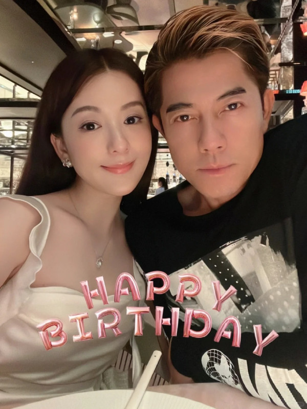 郭富城大女儿二女儿正面照意外曝光！零遮掩高颜值疯传！五官立体神似方媛