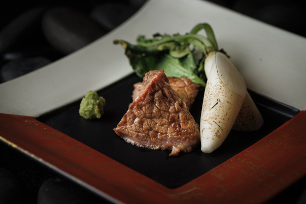 銅鑼灣全新Omakase燒肉店開幕！日籍廚藝團隊主理/和牛割烹料理/時令野味