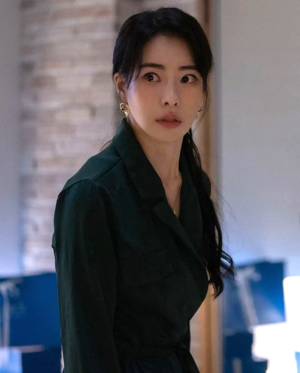 我的王室死对头︱林智妍恶女疯感演技大爆发！出道12年仍未封视后?!