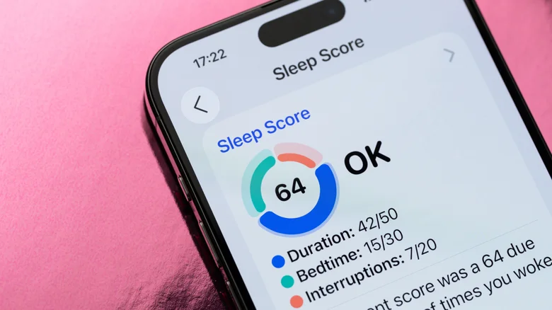 戴智能手錶監測睡眠有用嗎？研究揭致命盲點：過度做「此動作」恐更易失眠