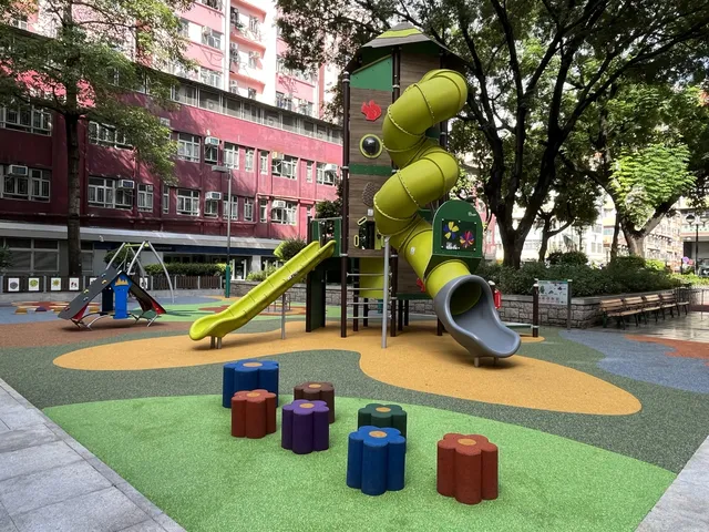 崇龄街游乐场（来源：Trip.com@WendyNgai95）