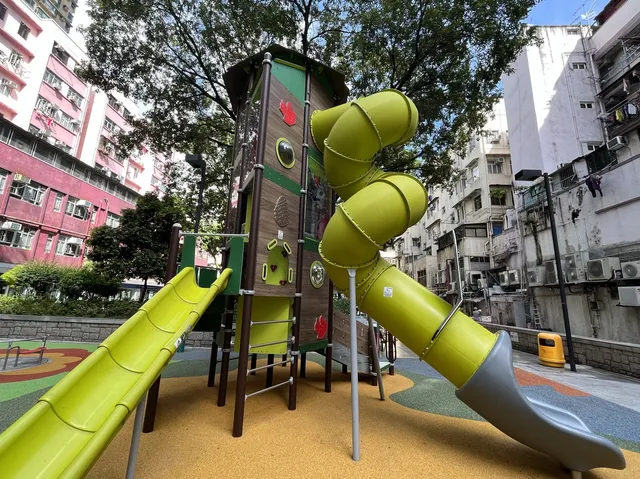 崇龄街游乐场（来源：Trip.com@WendyNgai95）