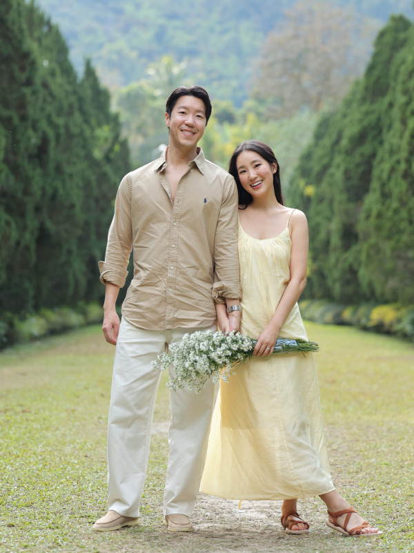 前TVB女星沖繩宮古島babymoon！佗巨肚曬泳裝孕照四肢纖幼肥肚不肥人 