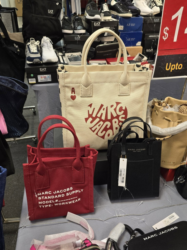 开仓优惠︱海港城名牌包开仓低至1.5折！699元起入手A.P.C. / MARC JACOBS / KARL LAGERFELD / MOSCHINO