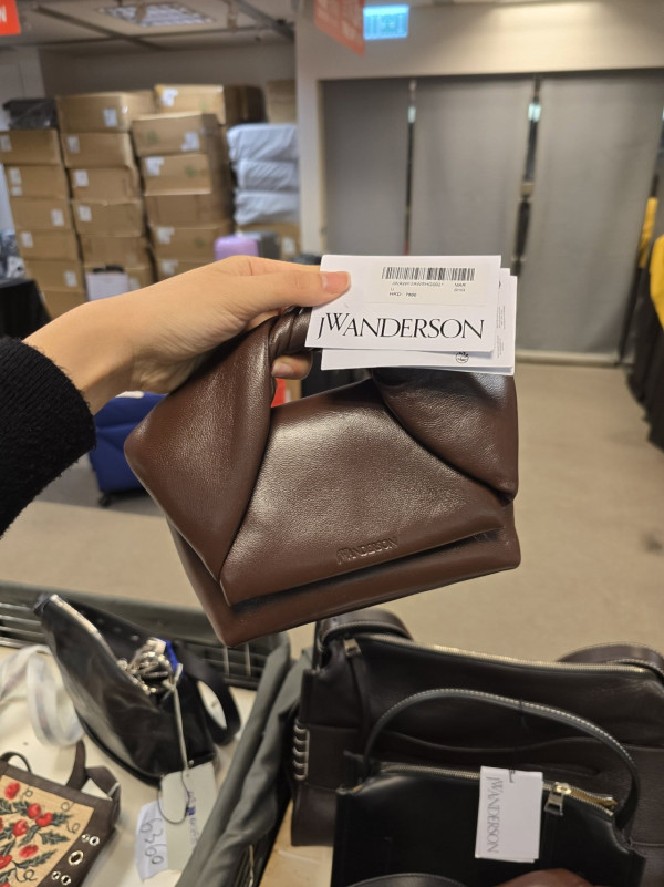 开仓优惠︱海港城名牌包开仓低至1.5折！699元起入手A.P.C. / MARC JACOBS / KARL LAGERFELD / MOSCHINO