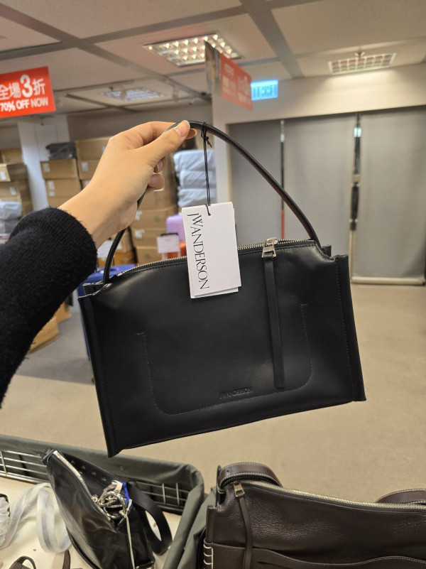 开仓优惠︱海港城名牌包开仓低至1.5折！699元起入手A.P.C. / MARC JACOBS / KARL LAGERFELD / MOSCHINO